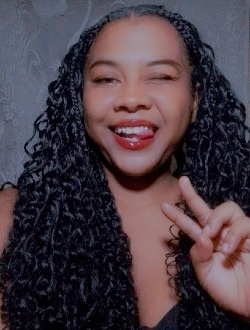 Profil de Ravaka, une femme célibataire de 24 ans à Toamasina