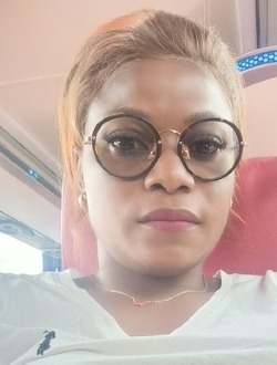Profil de Ysha, une femme célibataire de 40 ans à Abadjin-Doumé