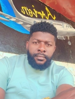 Profil de Barker, un homme célibataire de 40 ans à Maroua