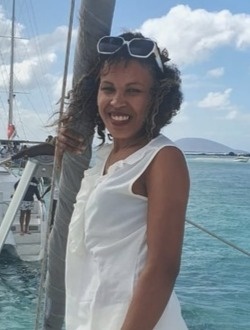 Profil de F.soa, une femme célibataire de 32 ans à 1ER Arrondissement