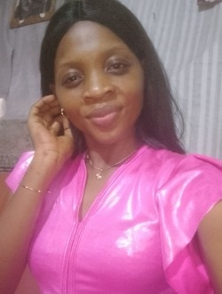 Profil de Divine, une femme célibataire de 35 ans à Douala