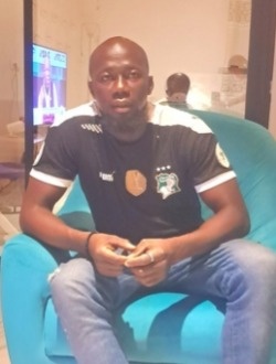 Profil de Kouassi, un homme célibataire de 33 ans à Abidjan