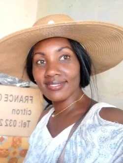 Profil de Christel, une femme célibataire de 35 ans à Andaboly
