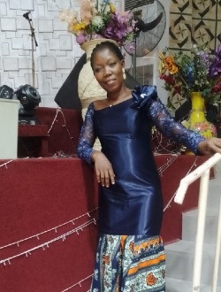 Profil de Colette, une femme célibataire de 41 ans à Abomey-Calavi