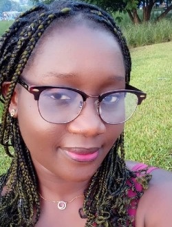 Profil de Carine, une femme célibataire de 36 ans à Aban