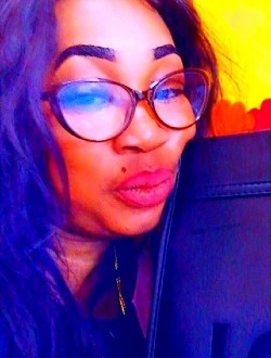 Profil de Annette, une femme célibataire de 54 ans à Abéka