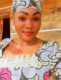 Profil de Aminatou, une femme célibataire de 18 ans à Abang