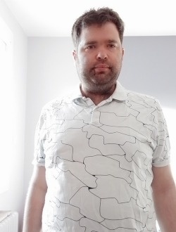 Profil de Sebastien, un homme célibataire de 34 ans à Niort