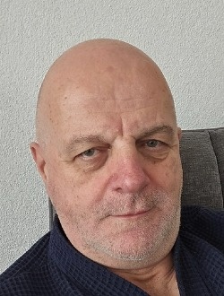 Profil de Jérôme, un homme célibataire de 68 ans à Biel-Bienne