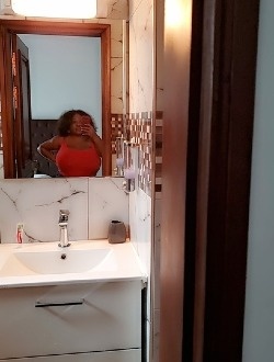 Profil de Love, une femme célibataire de 36 ans à Douala