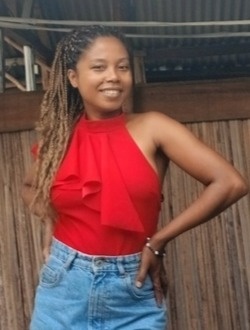 Profil de Melissa, une femme célibataire de 37 ans à Aharana