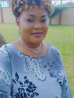 Profil de Nélie Murielle, une femme célibataire de 34 ans à Cotonou