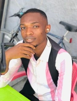 Profil de Franck, un homme célibataire de 26 ans à Kinshasa