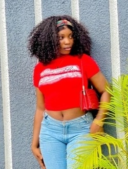 Profil de Juliet, une femme célibataire de 26 ans à Abuja