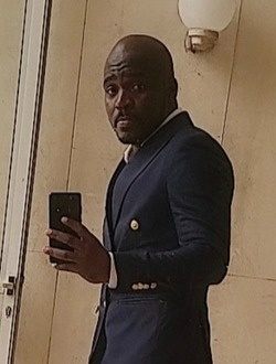 Profil de Cedrick, un homme célibataire de 42 ans à Adza