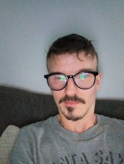 profile picture 0