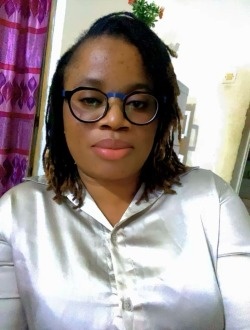 Profil de Marie Jeanne, une femme célibataire de 36 ans à Dakar