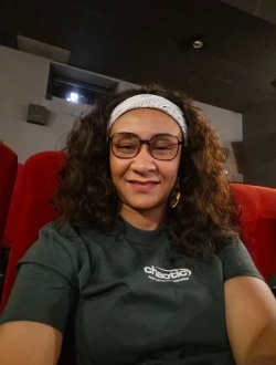 Profil de Tina, une femme célibataire de 18 ans à Paris