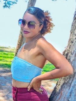 Profil de Lisia, une femme célibataire de 40 ans à Alakamisy-Ambohijato