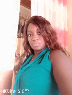 Profil de Anne Marie, une femme célibataire de 42 ans à Yaoundé