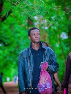 Profil de Josias, un homme célibataire de 25 ans à Ouagadougou