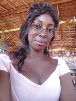Profil de Hermine, une femme célibataire de 36 ans à Bertoua