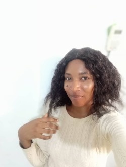 Profil de Vanes, une femme célibataire de 34 ans à Akwa