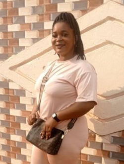 Profil de Louisette, une femme célibataire de 34 ans à Yaoundé