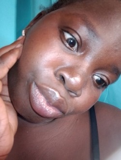 Profil de Ruth, une femme célibataire de 26 ans à Garoua Boulaï