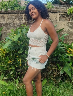 Profil de Fredia, une femme célibataire de 26 ans à Toamasina
