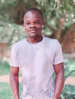 Profil de Yacouba, un homme célibataire de 32 ans à Ouagadougou