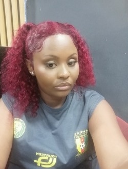Profil de Divine, une femme célibataire de 31 ans à Douala