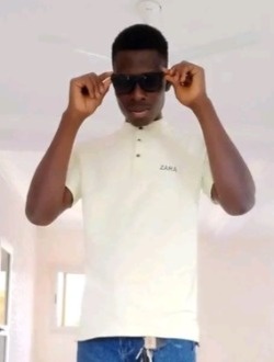 Profil de Rahim, un homme célibataire de 35 ans à Ouagadougou