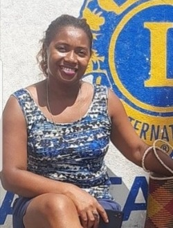 Profil de Priscila, une femme célibataire de 32 ans à Antalaha