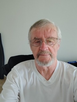 Profil de Luc, un homme célibataire de 62 ans à Montréal