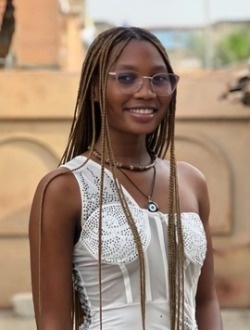 Profil de Josiane, une femme célibataire de 23 ans à Cotonou