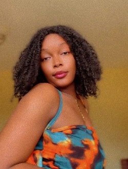 Profil de Rolanda, une femme célibataire de 27 ans à Ababa