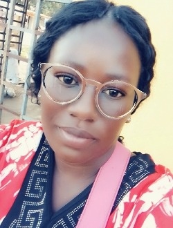 Profil de Dia Laurence, une femme célibataire de 34 ans à Yamoussoukro