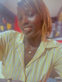 Profil de Rose, une femme célibataire de 25 ans à Yaoundé