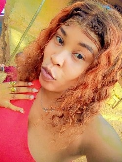 Profil de Rachelle, une femme célibataire de 27 ans à Abidjan