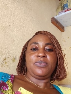 Profil de Aladji, une femme célibataire de 45 ans à Abang
