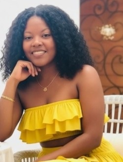 Profil de Violette, une femme célibataire de 33 ans à Antalaha