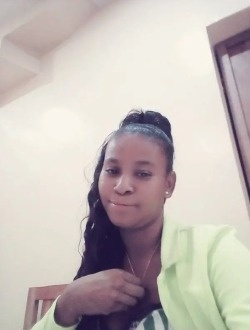 Profil de Mboty Joe, une femme célibataire de 32 ans à Antalaha