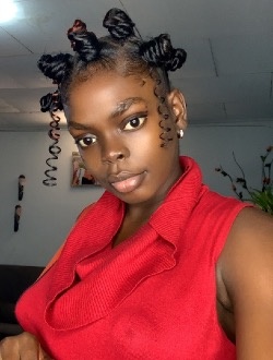 Profil de Patricia, une femme célibataire de 24 ans à Douala