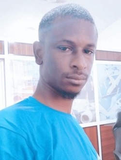 Profil de Tbou, un homme célibataire de 35 ans à Conakry