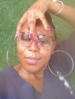 Profil de Vicky, une femme célibataire de 39 ans à Abang