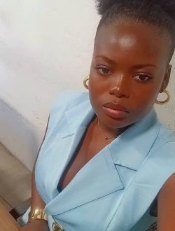 Profil de Anne Merveille, une femme célibataire de 29 ans à Douala