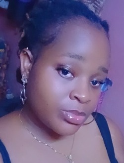 Profil de Degena, une femme célibataire de 32 ans à Ouagadougou