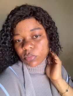 Profil de Marie José, une femme célibataire de 23 ans à Yaoundé