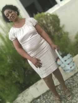 Profil de Monique, une femme célibataire de 37 ans à Abaga